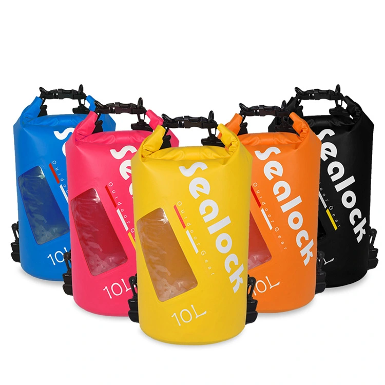 Ano ang pagkakaiba sa pagitan ng isang dry bag at isang hindi tinatagusan ng tubig bag?