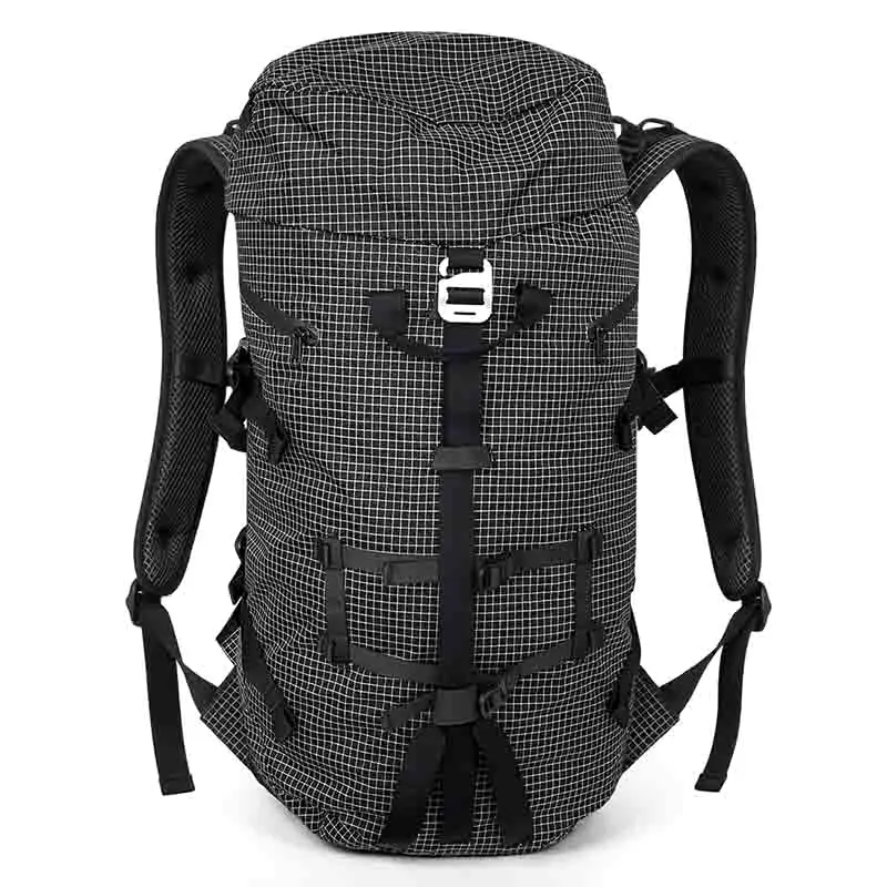 Magaan na Waterproof Hiking Backpack 40L